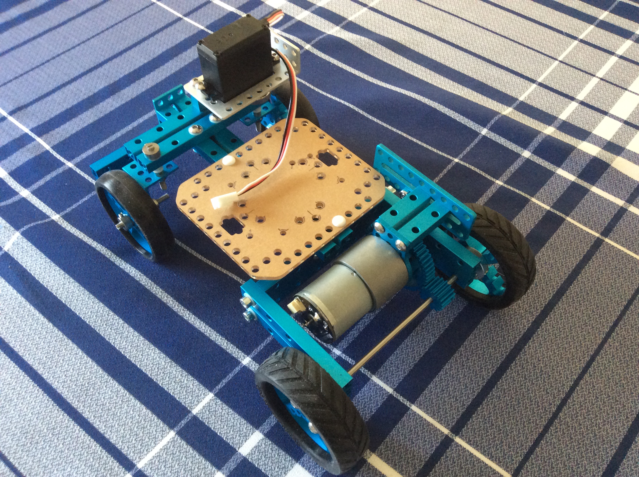 56f17ccade040.jpg